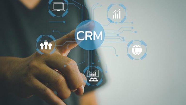 Why is HubSpot The Best CRM for Networking