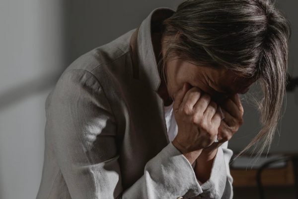 7 Effective Ways to Cope With Anxiety and Depression