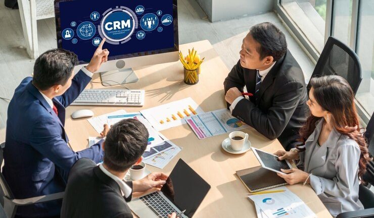 Factors Can Help You Choose a Sales CRM in 2023